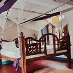 Laguna Palace Resort